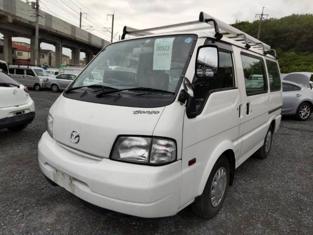 523 MAZDA BONGO VAN SLP2V 2018 г. (LUM Kobe Nyusatsu)